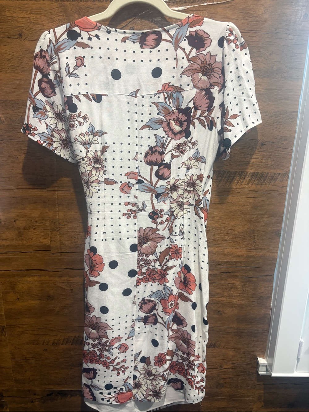 Maeve Aubrey Wrap Dress Size 6 - Picture 10 of 12
